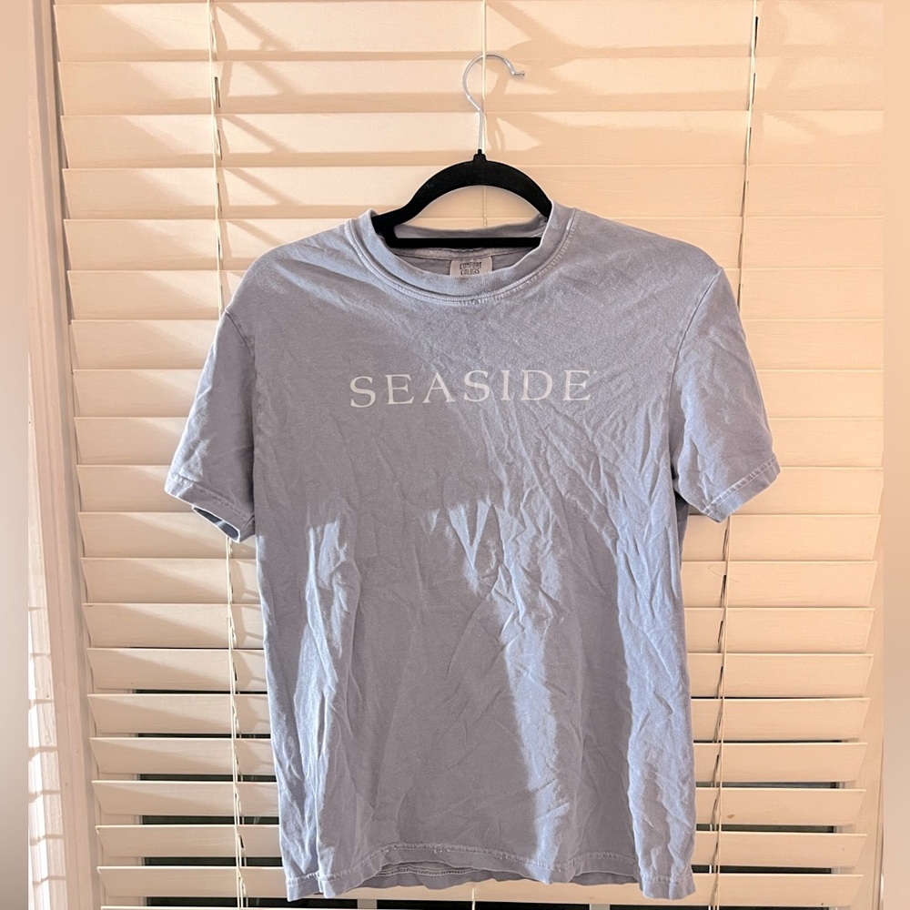 Beautiful blue t-shirt from The SeaSide Style!